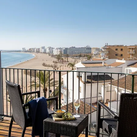 Hotell Platja 3*