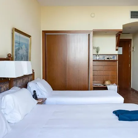 Отель Platja 3*