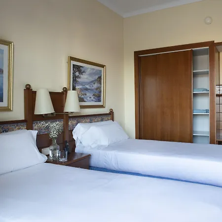 Hotel Platja 3*